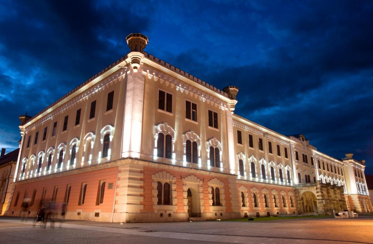 hortenzia Alba Iulia Exterior foto